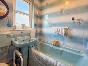 Photo 14- click for photo gallery